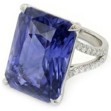 Natural Earth Mined Diamond Ring Big Sapphire Gemstone Jewellery 7.50 Carats Split Shank