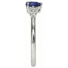 natural round sapphire 1.25ct ring top view