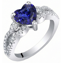natural round sapphire 3.50ct ring close up detail