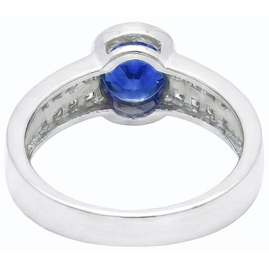 natural round sapphire 2.50ct ring side angle