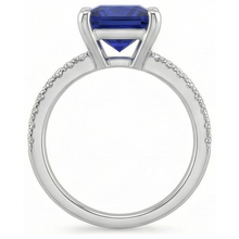 natural round sapphire 5.50ct ring close up detail