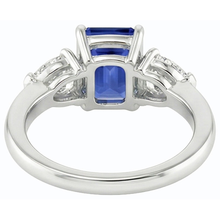 Natural Earth Mined Diamond Three Stone Emerald Shaped Ring Deep Blue Sapphire 2.50 Carats