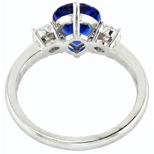 natural round sapphire 2.50ct ring profile view