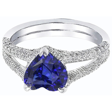 natural round sapphire 2ct ring close up detail
