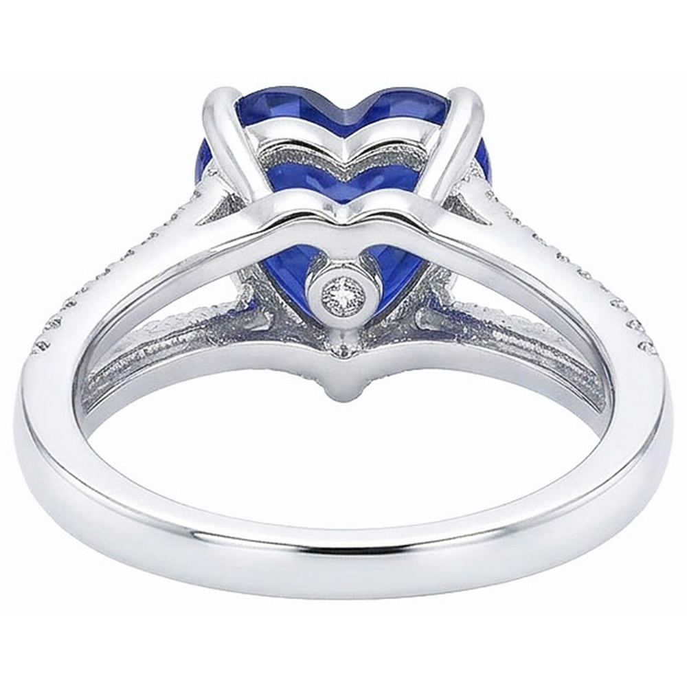 natural round sapphire 2ct ring top view