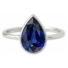 Real Royal Blue Sapphire Colored Stone Ring 1.50 ct 14K White Gold – front view