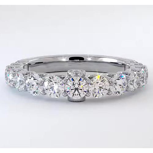 Natural Round Comfort Fit Graduated Diamond Band 1.75 Carats