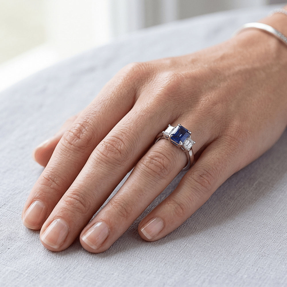 Natural Sapphire Ring 1.25ct - White Gold 14K