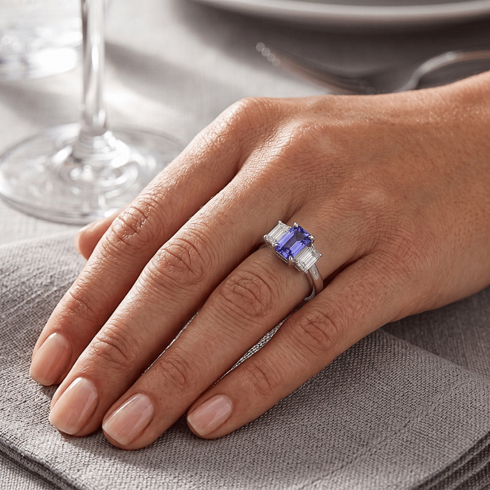 Natural Sapphire Ring 1.50ct - White Gold 14K