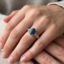Natural Sapphire Ring 2.25ct - White Gold 14K