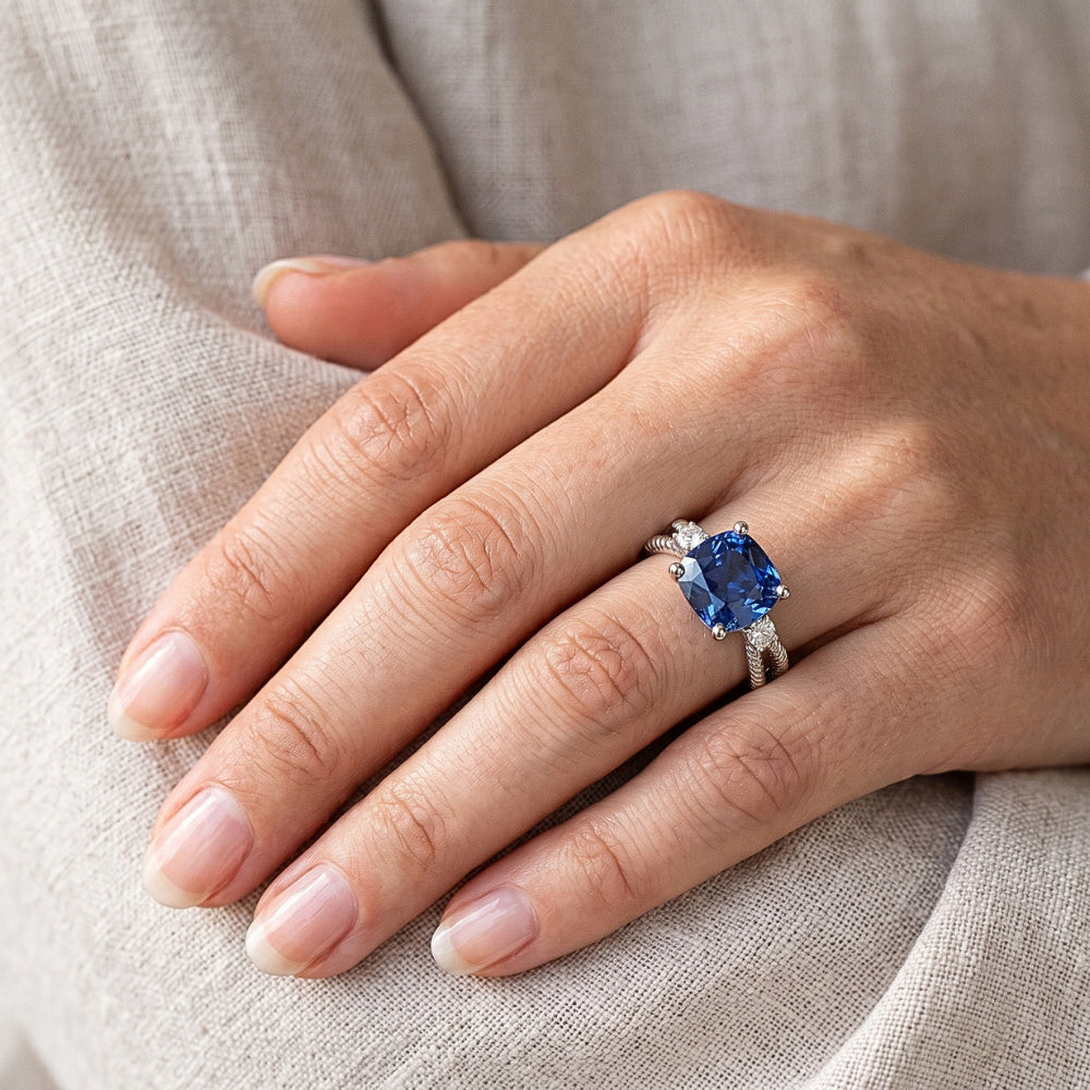 Natural Sapphire Ring 2.25ct - White Gold 14K