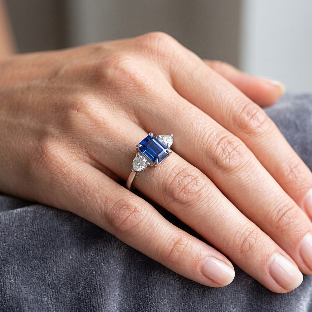 Natural Sapphire Ring 2.50ct - White Gold 14K