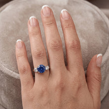 Natural Sapphire Ring 2.70ct - White Gold 14K