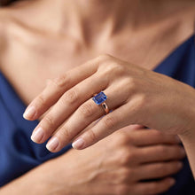 Natural Sapphire Ring 2ct - Rose Gold 14K