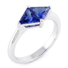 Natural Sapphire Ring 2ct - White Gold 14K