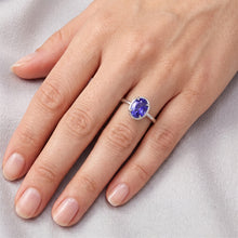 Natural Sapphire Ring 2ct - White Gold 14K