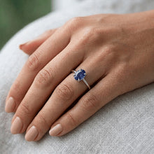 Natural Sapphire Ring 2ct - White Gold 14K