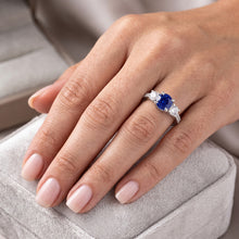 Natural Sapphire Ring 2ct - White Gold 14K