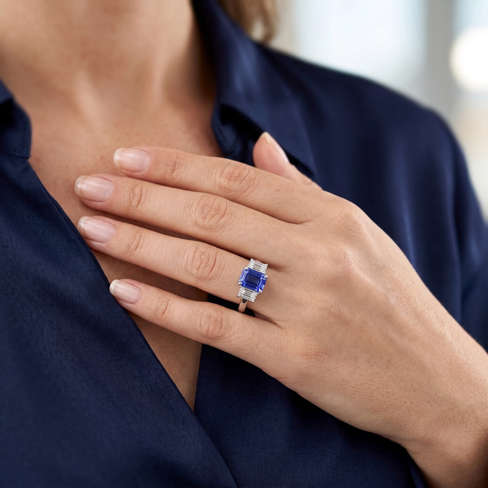 Natural Sapphire Ring 2ct - White Gold 14K
