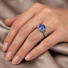 Natural Sapphire Ring 2ct - White Gold 14K
