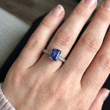 Natural Sapphire Ring 2ct - White Gold 14K