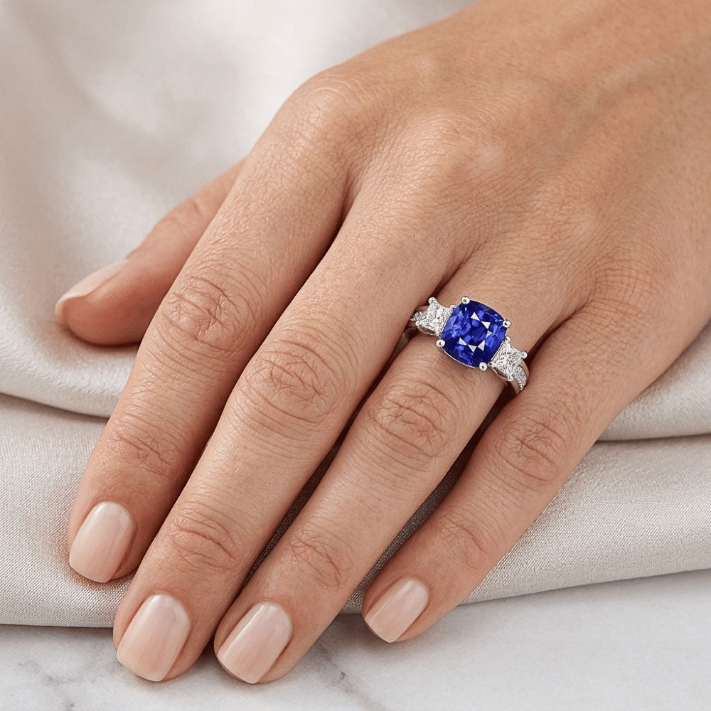 Natural Sapphire Ring 3.50ct - White Gold 14K