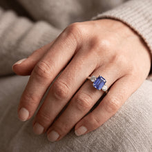Natural Sapphire Ring 3.50ct - White Gold 14K