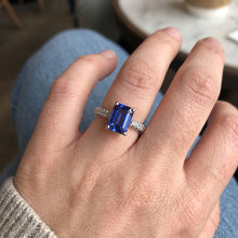 Natural Sapphire Ring 3.75ct - White Gold 14K
