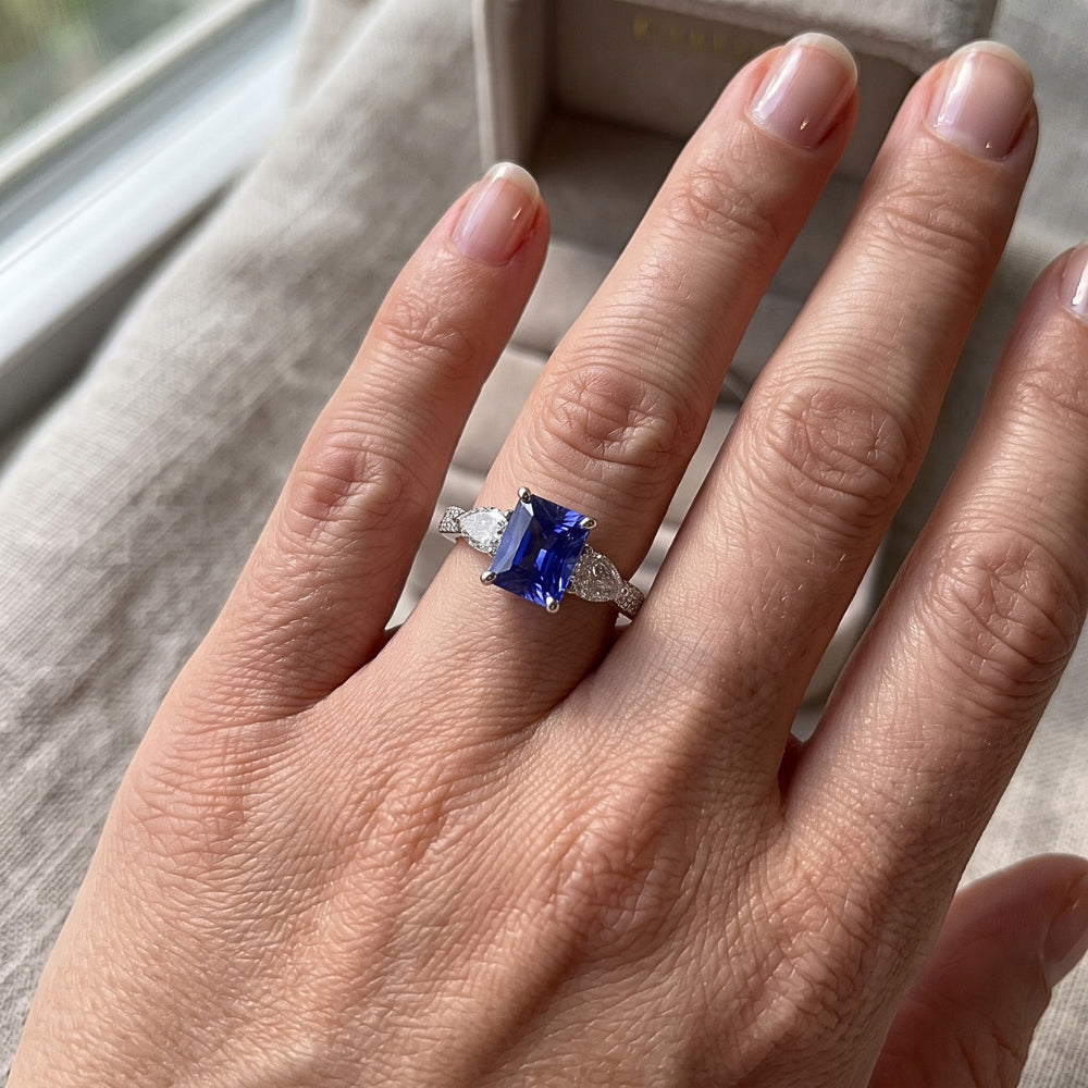 Natural Sapphire Ring 3ct - White Gold 14K