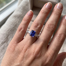 Natural Sapphire Ring 3ct - White Gold 14K