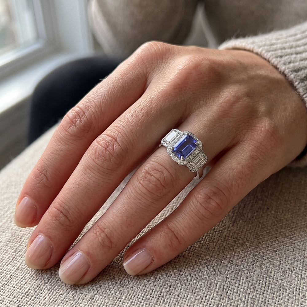 Natural Sapphire Ring 3ct - White Gold 14K
