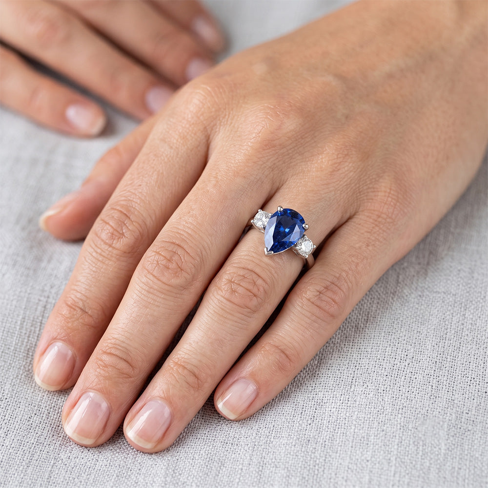 Natural Sapphire Ring 4.20ct - White Gold 14K