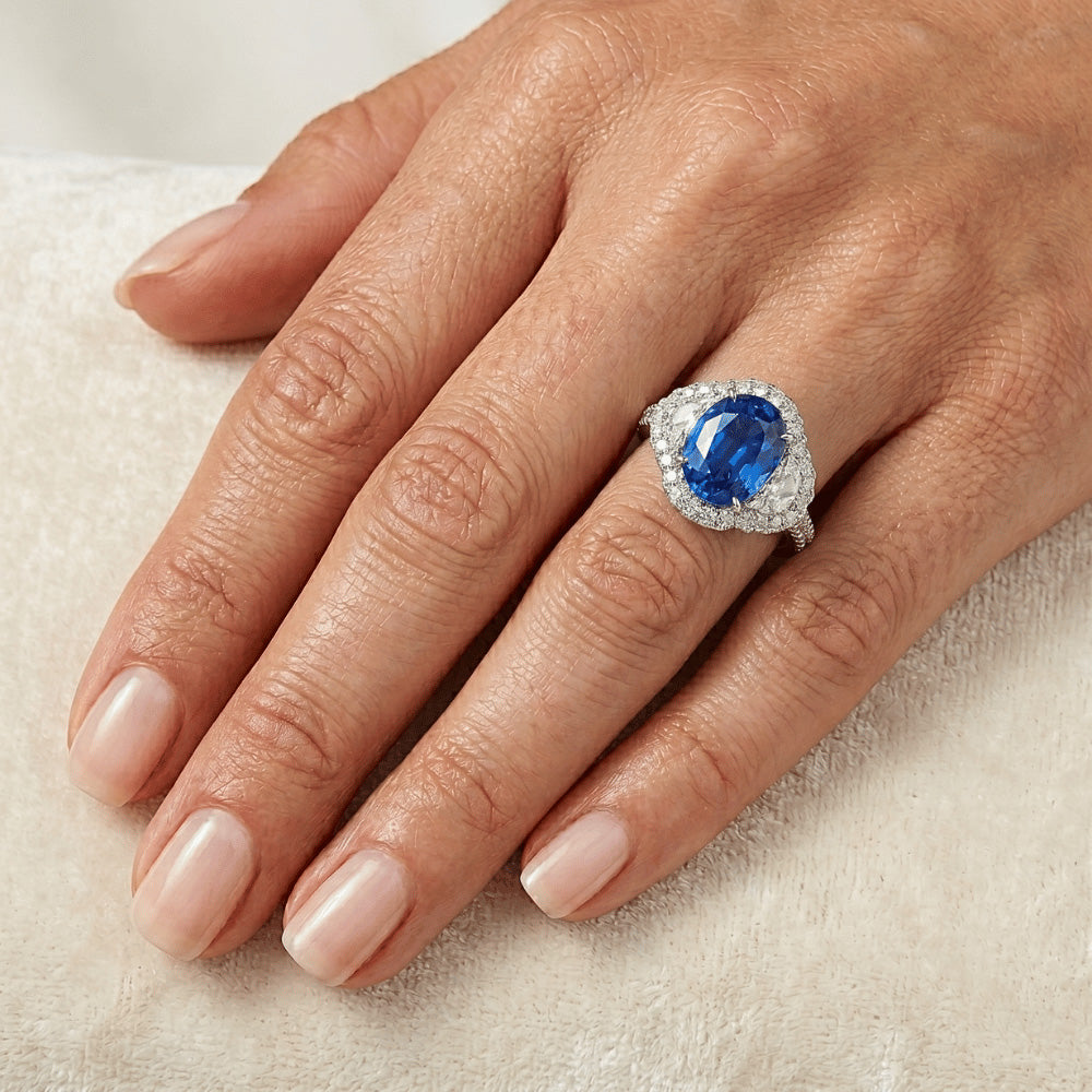 Natural Sapphire Ring 4.25ct - White Gold 14K