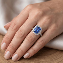 Natural Sapphire Ring 4.25ct - White Gold 14K