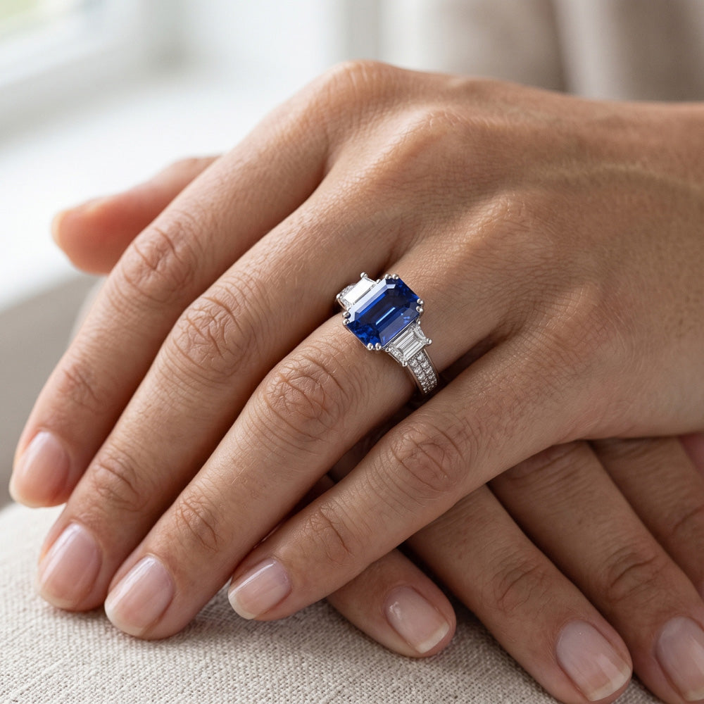 Natural Sapphire Ring 4.50ct - White Gold 14K