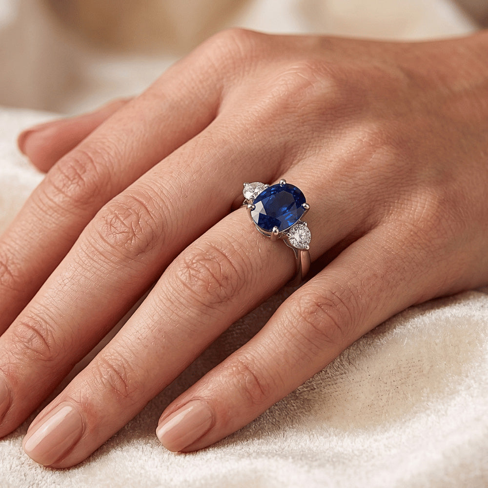 Natural Sapphire Ring 4.50ct - White Gold 14K