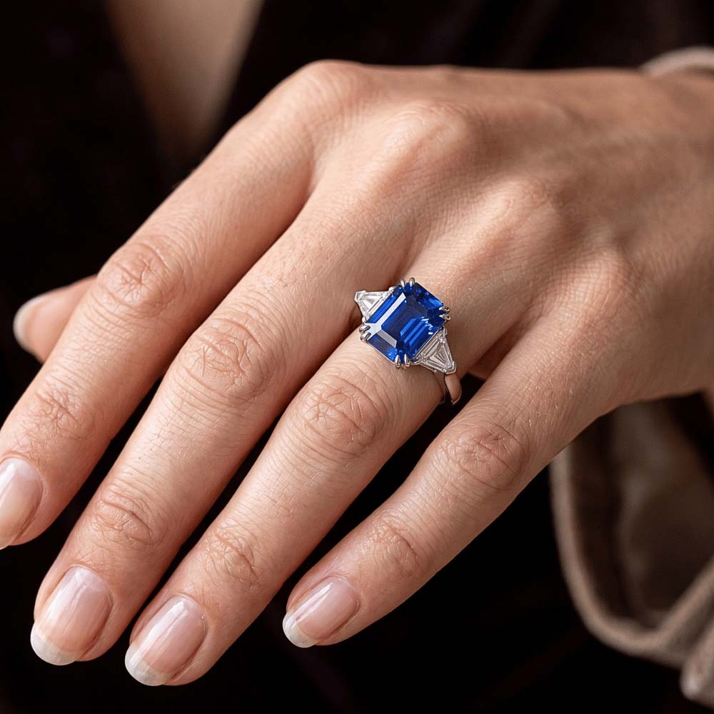 Natural Sapphire Ring 4.50ct - White Gold 14K