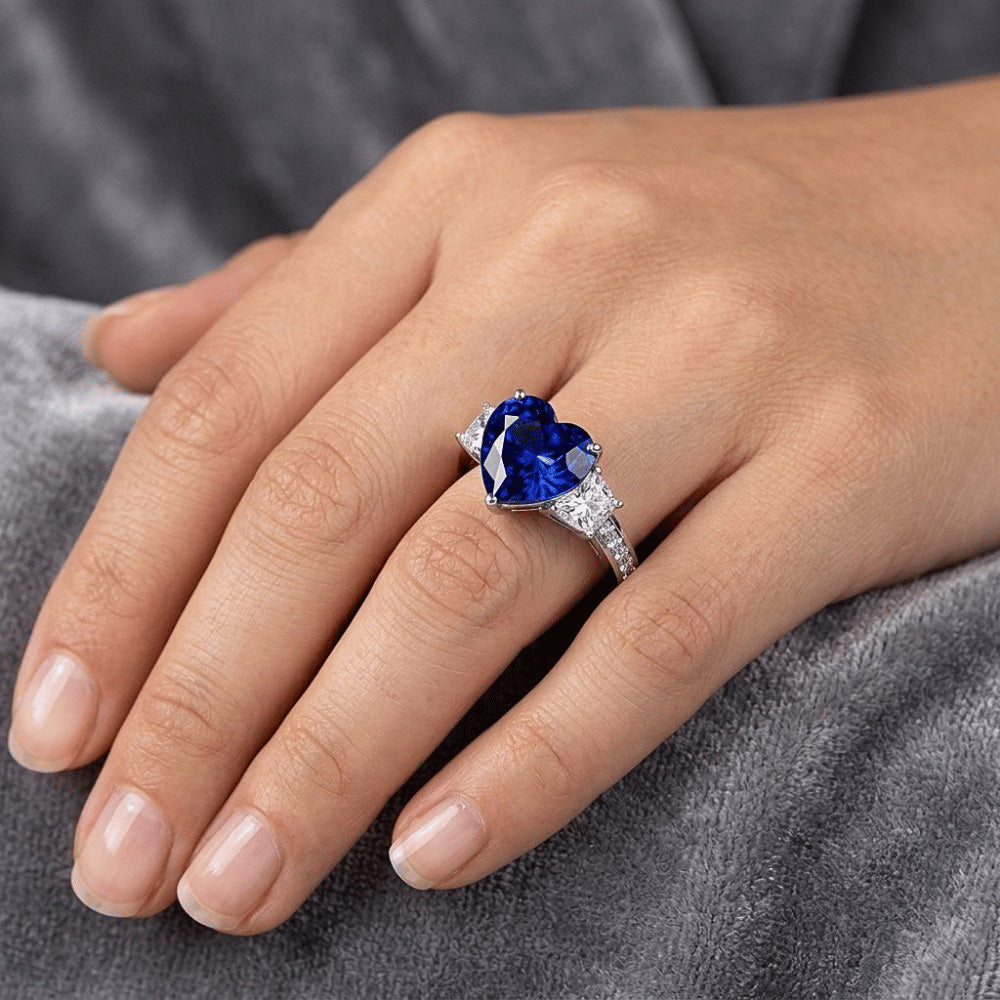 Natural Sapphire Ring 4.50ct - White Gold 14K