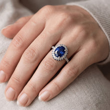 Natural Sapphire Ring 4.50ct - White Gold 14K