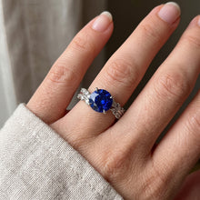 Natural Sapphire Ring 4.50ct - White Gold 14K
