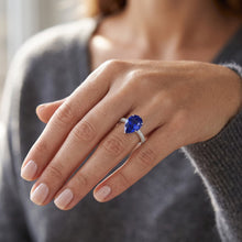Natural Sapphire Ring 4ct - White Gold 14K