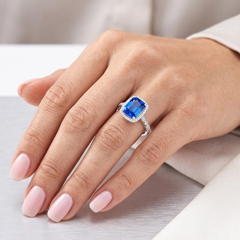 Natural Sapphire Ring 4ct - White Gold 14K