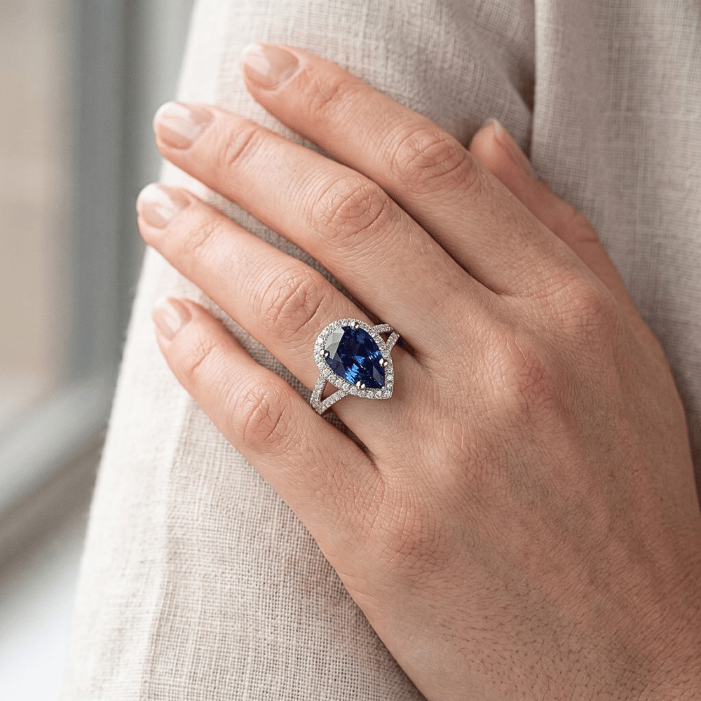Natural Sapphire Ring 4ct - White Gold 14K