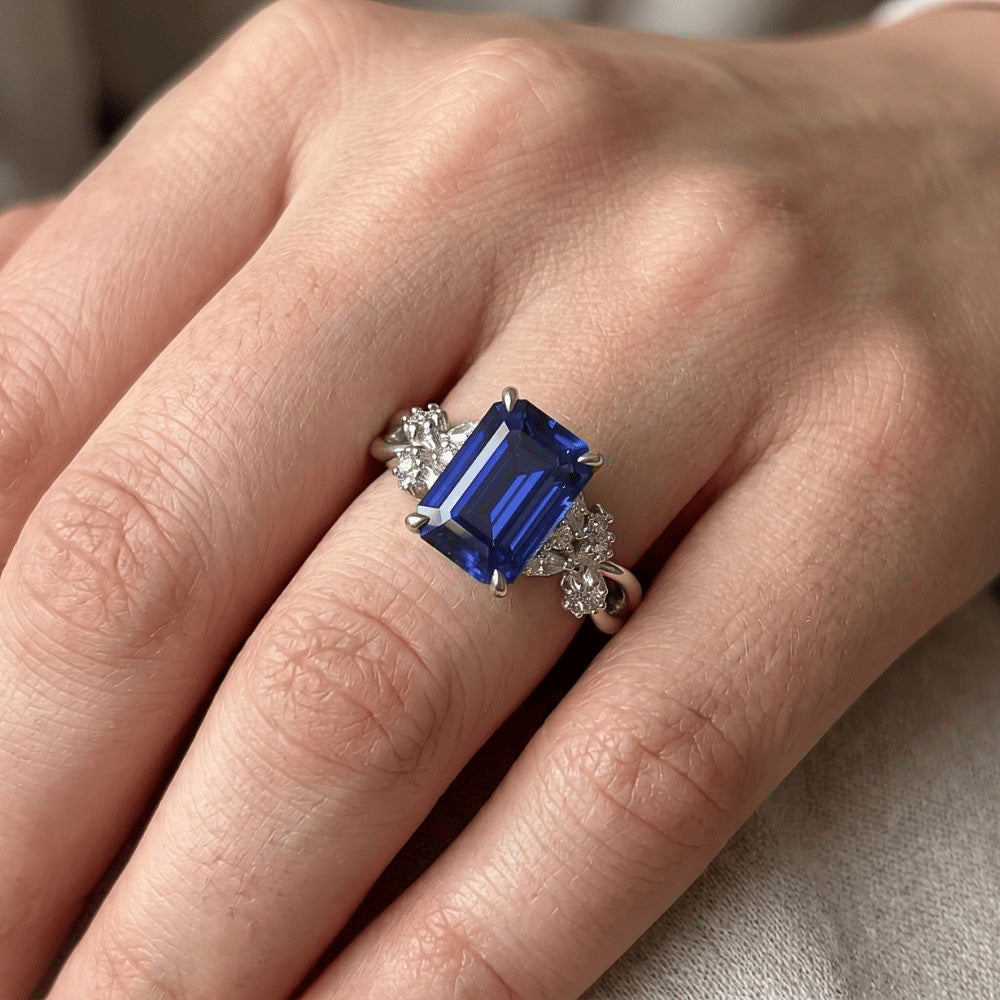 Natural Sapphire Ring 4ct - White Gold 14K