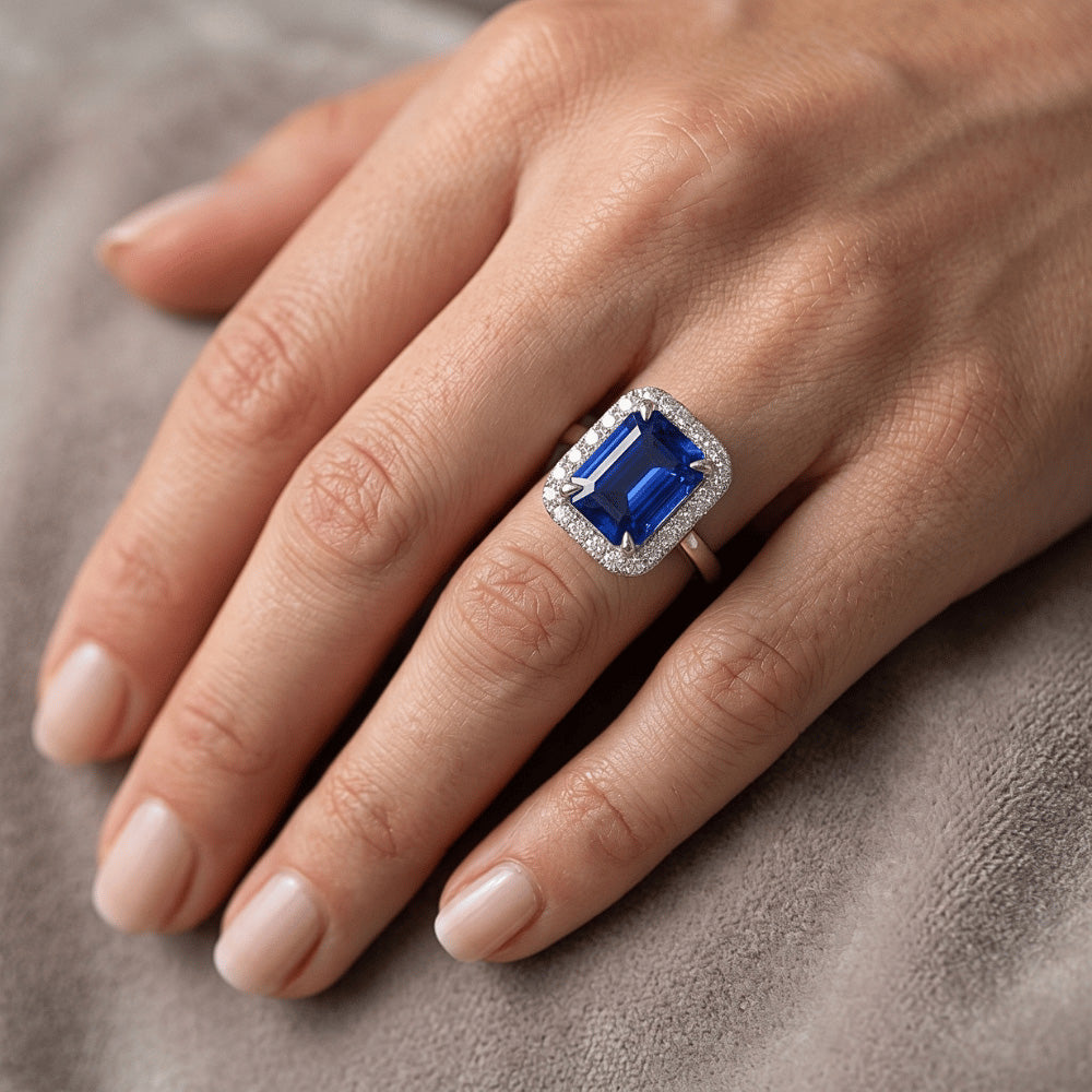 Natural Sapphire Ring 4ct - White Gold 14K