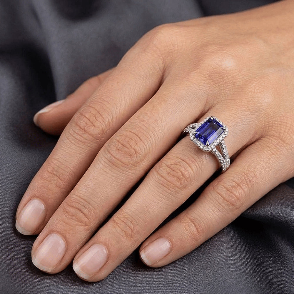 Natural Sapphire Ring 4ct - White Gold 14K