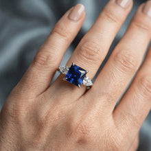 Natural Sapphire Ring 4ct - White Gold 14K