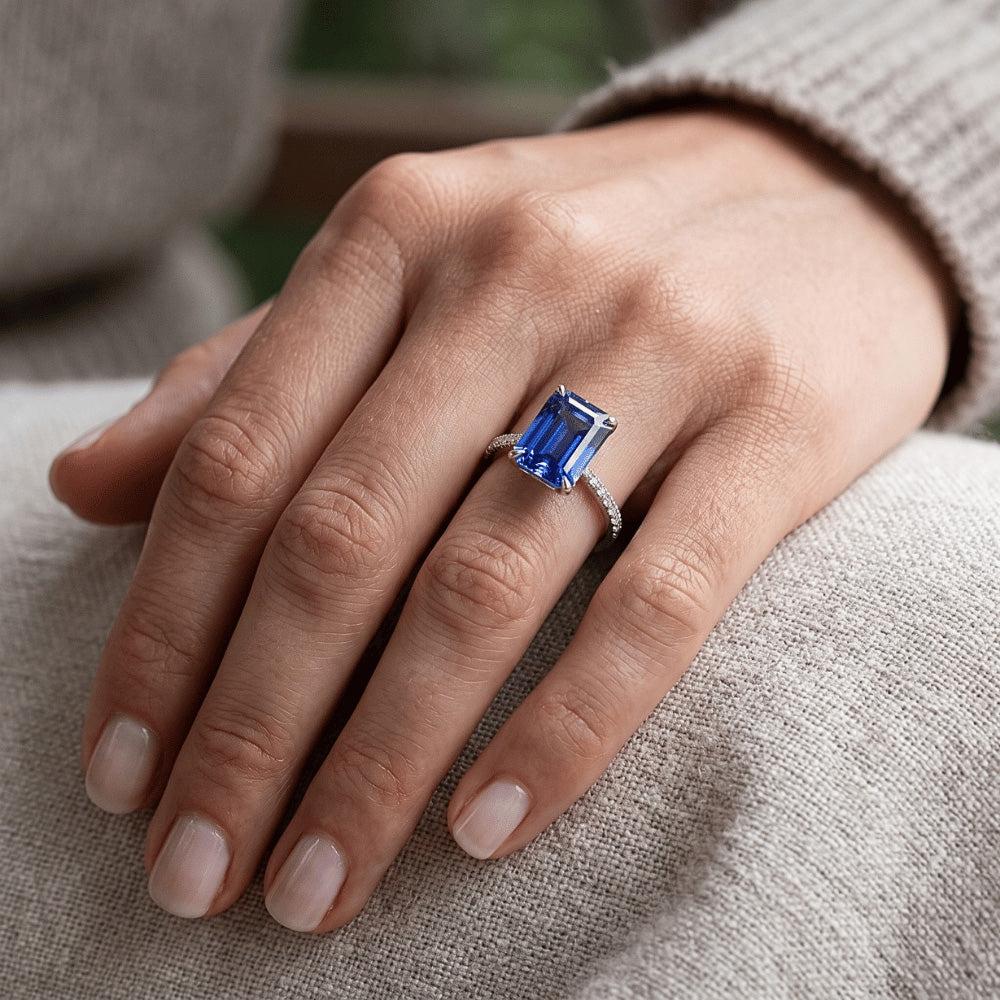 Natural Sapphire Ring 4ct - White Gold 14K