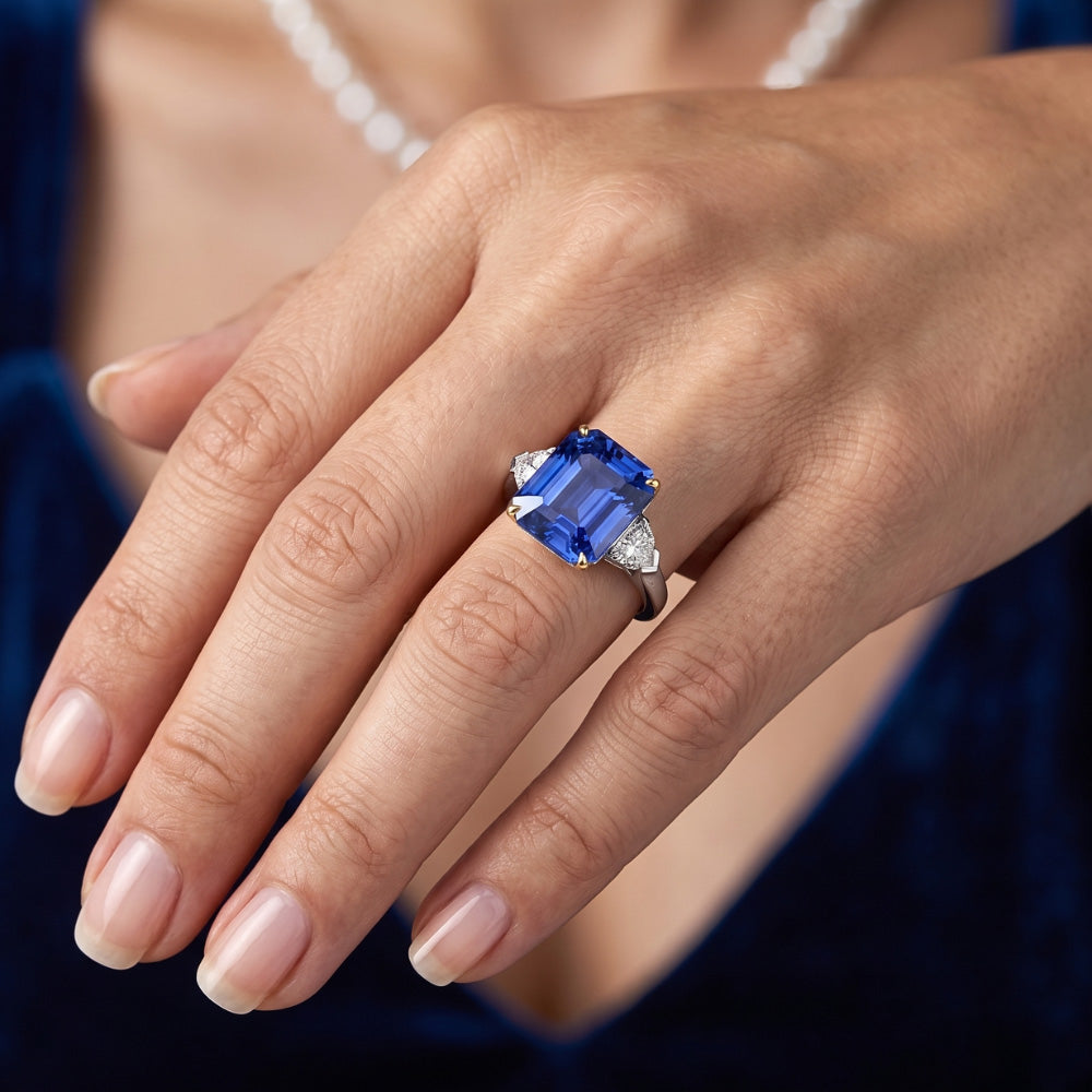 Natural Sapphire Ring 5ct - Two Tone 14K Gold