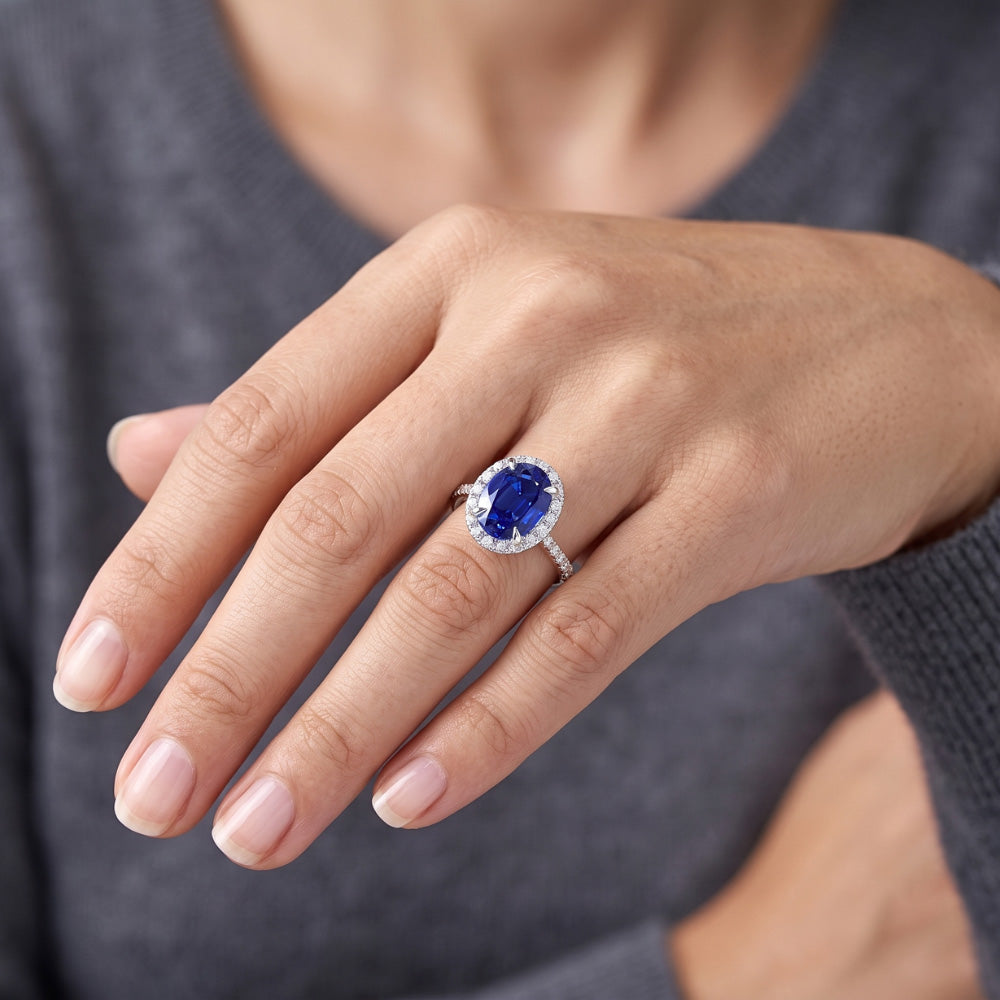 Natural Sapphire Ring 5ct - Two Tone 14K Gold